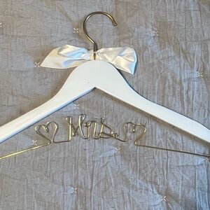 White and Gold Mrs. Decorative Hanger